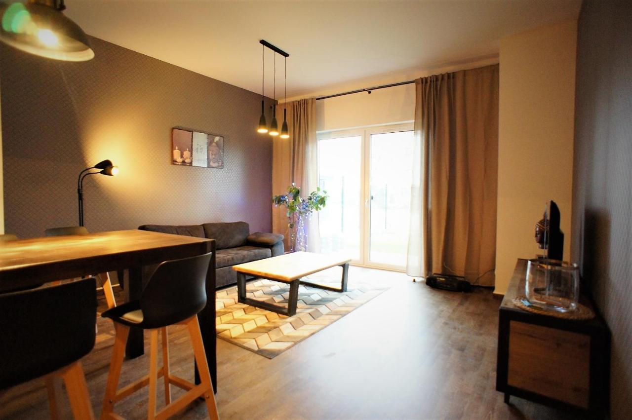 Marina Apartament Wrocław Extérieur photo