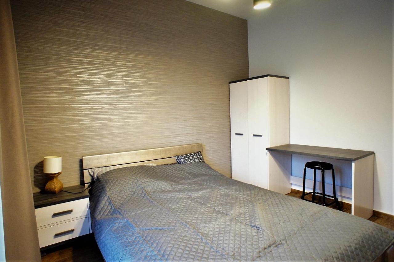 Marina Apartament Wrocław Extérieur photo